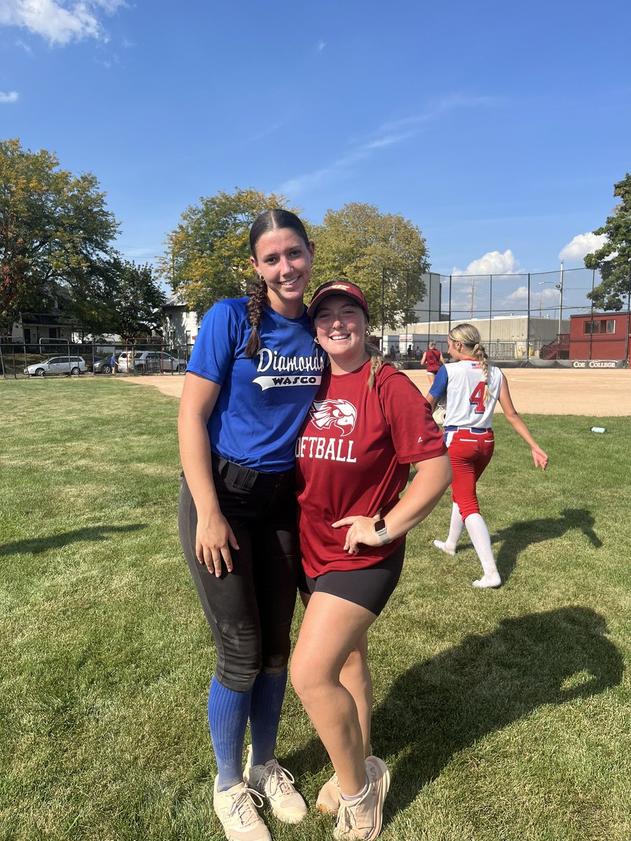 BrieRuppert's tweet photo. I had so much fun at the Coe softball camp today! Thank you coaches for hosting such a wonderful camp!
@CoeSoftball https://t.co/C0HyD0VoH1