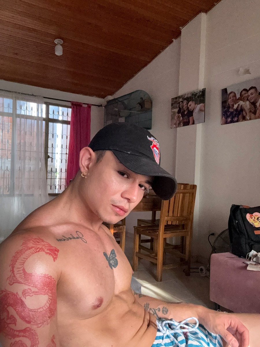 Contenido al dm 🔞🩷 

<a href="/EventosGayMed/">Eventos gay Med🎃</a> 
<a href="/EventosGayCo/">🏳️‍🌈🏳️‍⚧️Eventos Gay Colombia 🇨🇴</a>