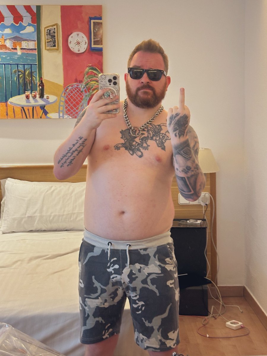 This how I feel about it being my last night in Sitges and the last night of Bear Week here. Not gonna lie, it’s been bloody amazing. 

<a href="/GaySitgesGuide/">Gay Sitges Guide</a>