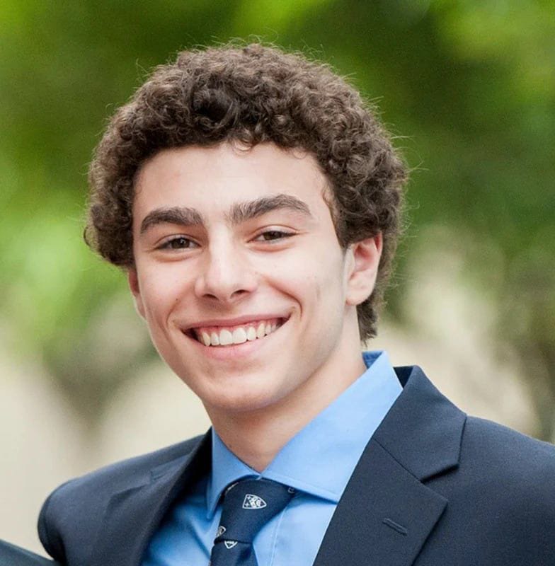 faraujo01's tweet image. Que pasa con nuestra juventud?
Chicos de 21, 22 y 26 años de edad protagonizan los más sonados casos de intento de asesinatos y muertes a personas prominentes en Estados Unidos. @DonaldTrump @BarackObama @JoeBiden @BillClinton @KamalaHarris @HillaryClinton @LeonelFernandez