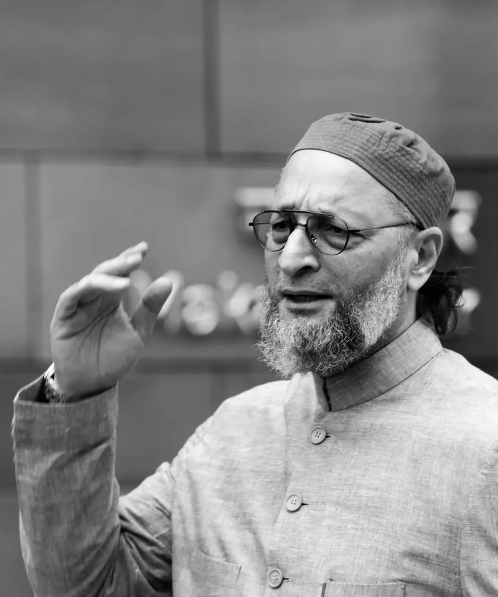 मेरी ख्वाइश जान कर लोग ये कहते है कि नामुमकिन है..

अब उनको कैसे बताए .. मेरी उम्मीद अर्श वाले से है.. फर्श वालो से नहीं 

<a href="/awafaazmi/">وفاءآعظمی WafaAzmi 🇦🇪🇮🇳</a>
<a href="/ChaandK007/">🇮🇳 محمد⸙چاند⸙خان</a>
