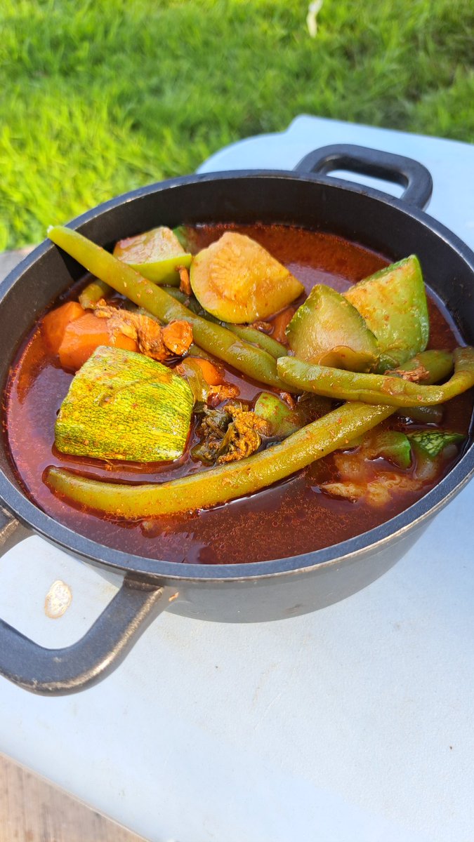 efbalbas's tweet photo. Clemole tradicional de Guerrero que acompaña unos tamales de elote, gustan??? https://t.co/46ragH4HSJ