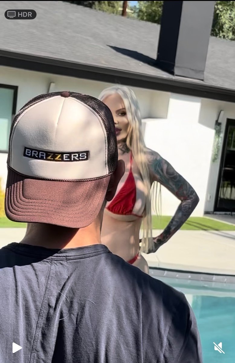 SABRINA SABROK tweet media