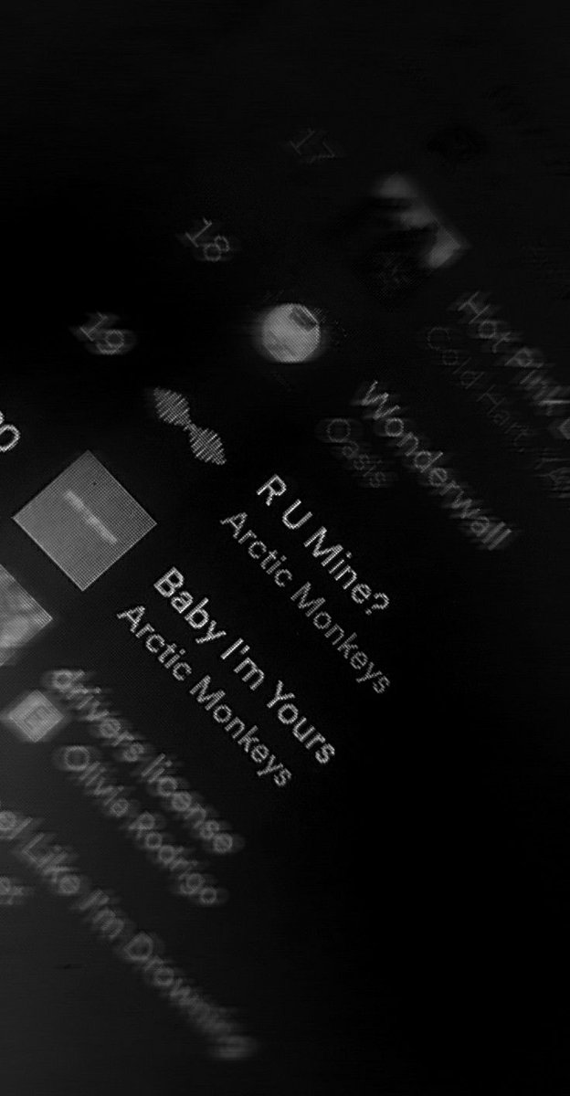 Black. (@blackdreamvibes) on Twitter photo 