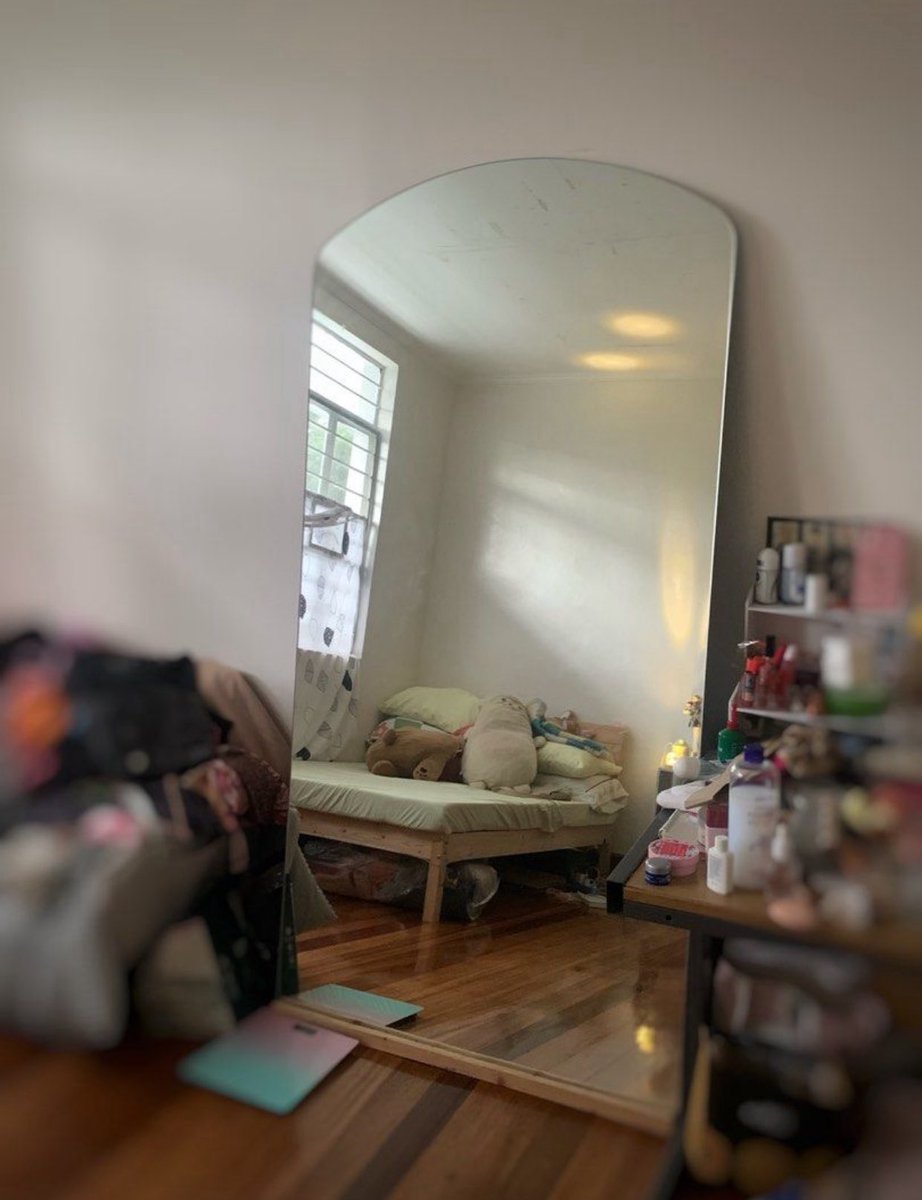 csncart's tweet image. Not kpop related 😭

Wts lfb ph only

Frameless arc mirror, no stand but it has wooden stopper

72in x 36 in (6ft x 3ft)

₱3000

- gcash only
- within areas we can do SDD (needs to be in suv or truck), or pick up