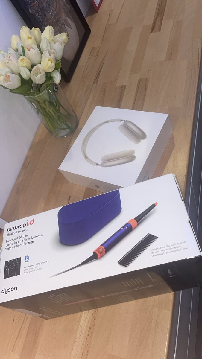 #fleet juste un mec chill qui fais des cadeaux finalement