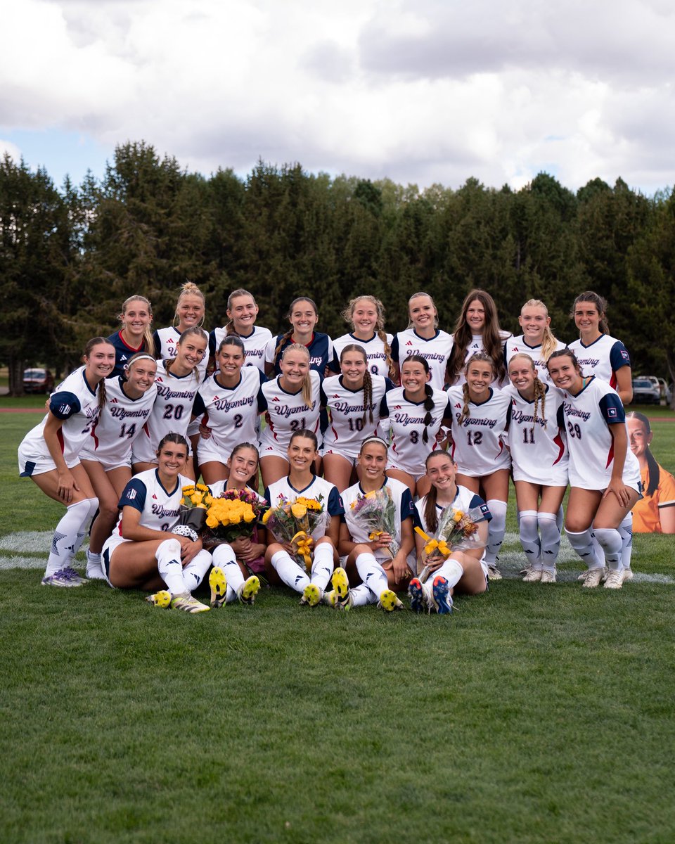 Wyoming Cowgirl Soccer tweet media