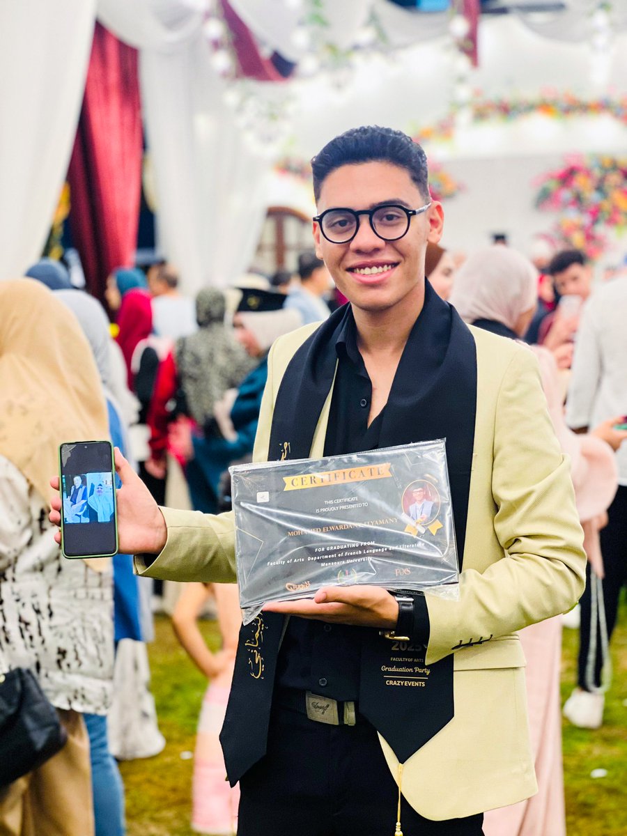 Elwardany144's tweet photo. From dreams to reality ✨🎓 https://t.co/JiTIxzScO6