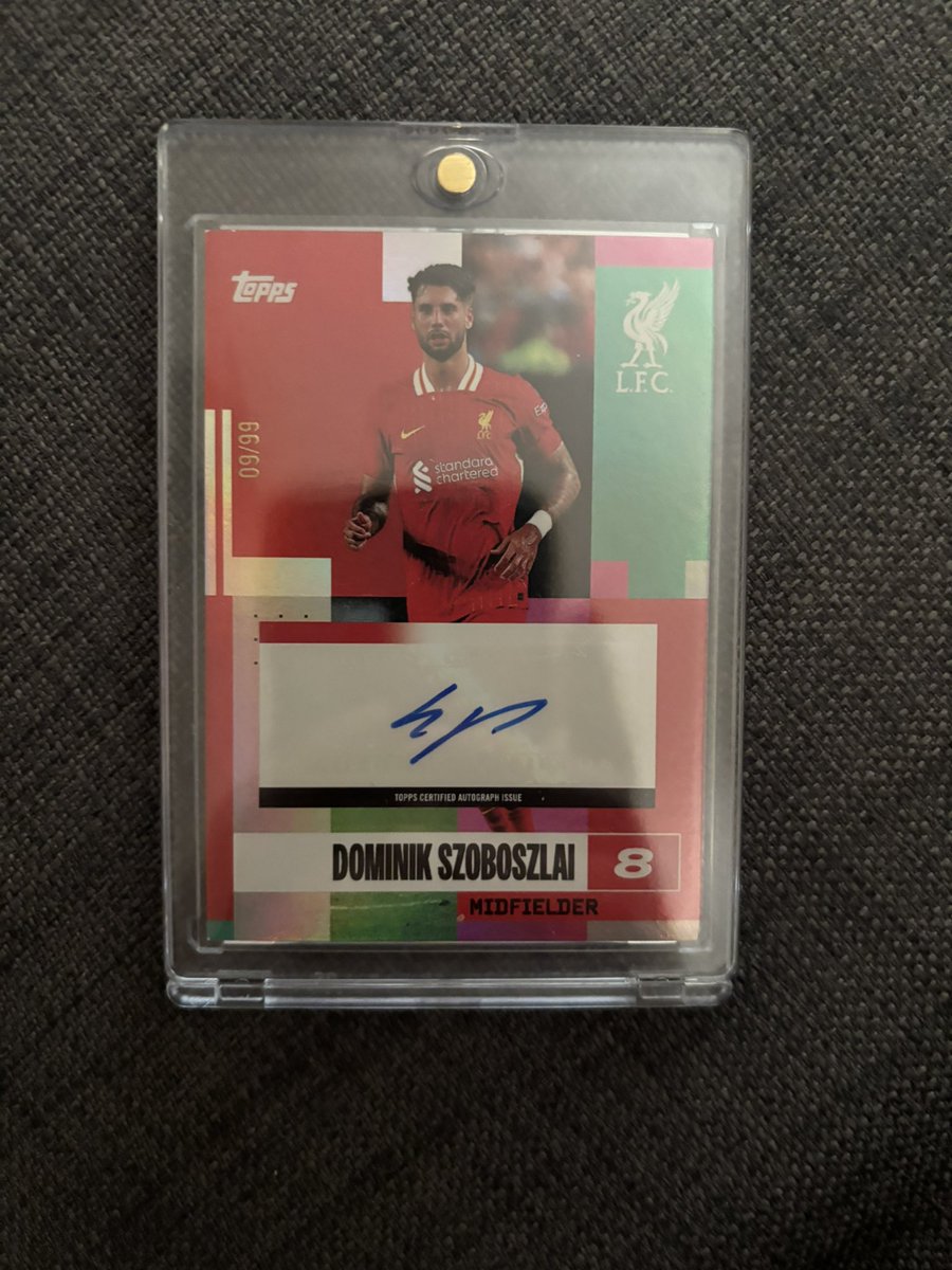 初オートは祖母でした
普通に嬉しい
#Topps