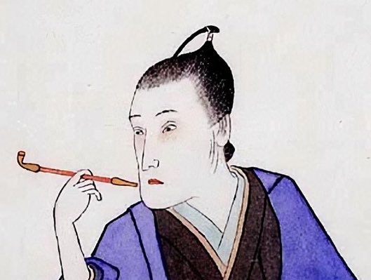 よく見たら以津真天に源内の路考髷ついとる笑
やっぱ源内先生の亡霊なのか……
だから以津真天じゃなく「雷を呼ぶ妖」って言ってたのかもな……
 #大河べらぼう 