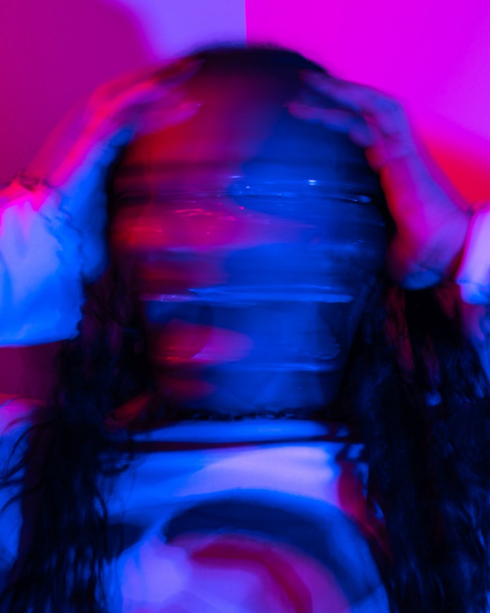 arielfinks's tweet photo. Anyways guys, we took some photos https://t.co/fgyVDeafRz