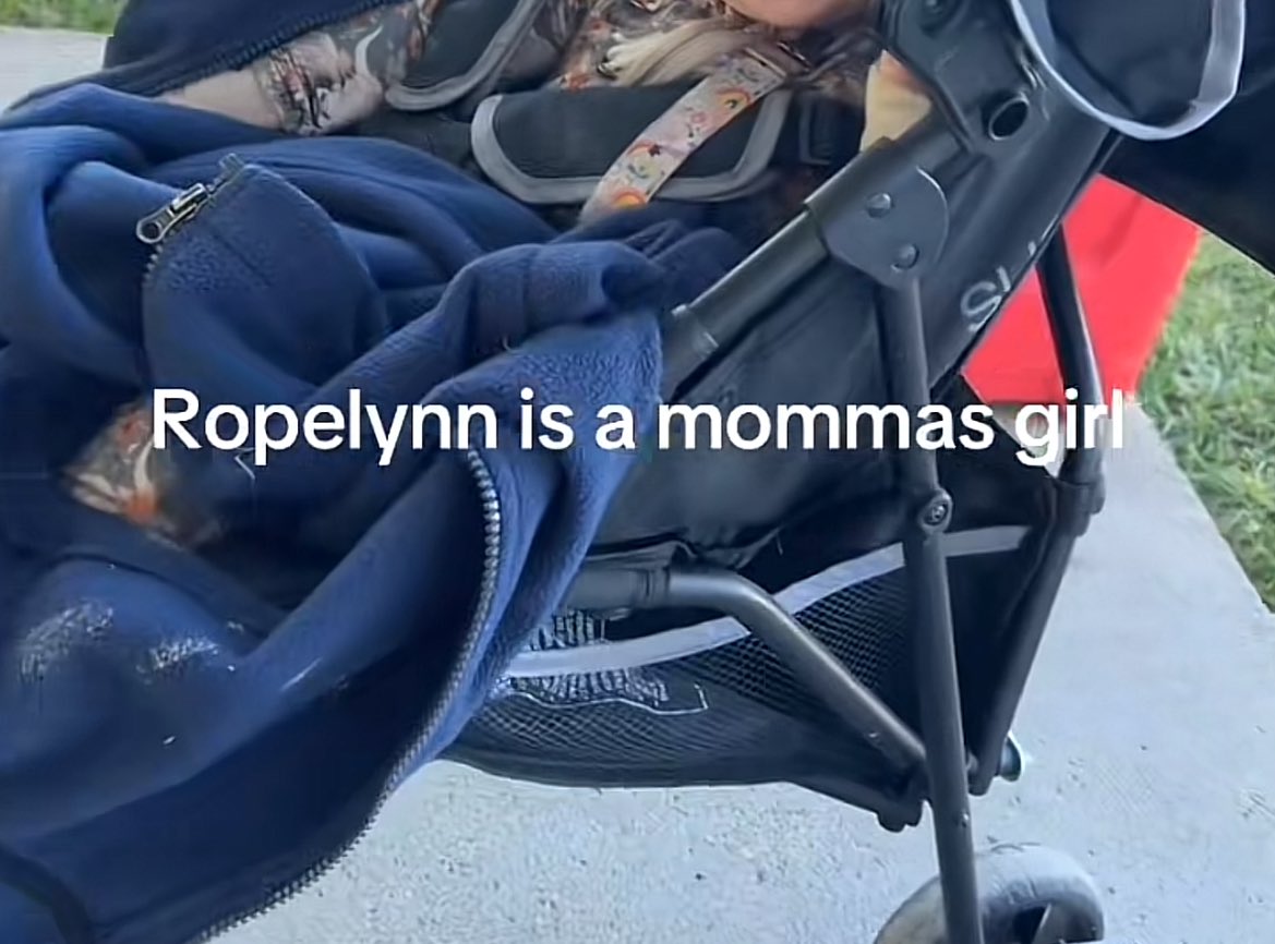 alert: somebody on tiktok named their baby ropelynn
