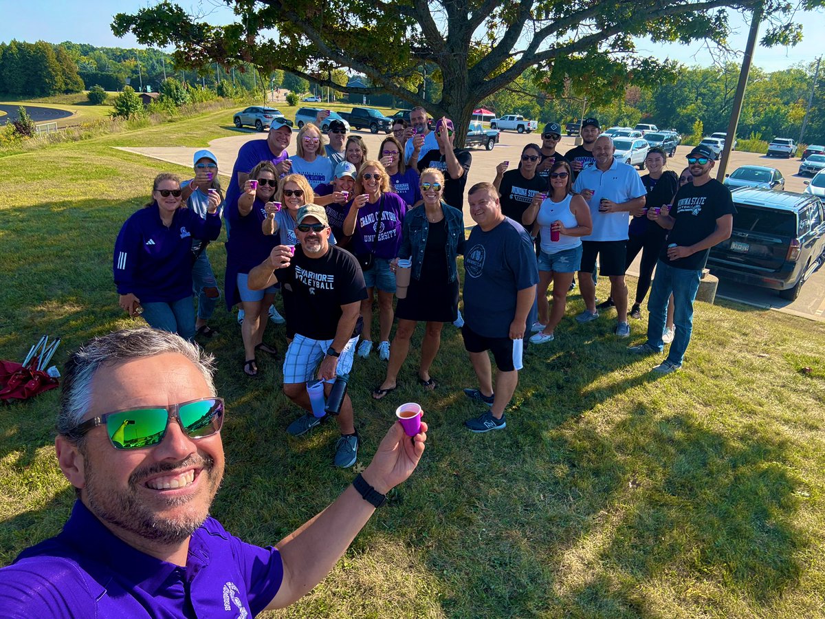 cc2amaz's tweet image. Non-conference week 2. 3-1 at UW Parkside. A great start to Junior year for Ash and our fun Warrior family. @MrsSteding #stedlets #rollwarriors