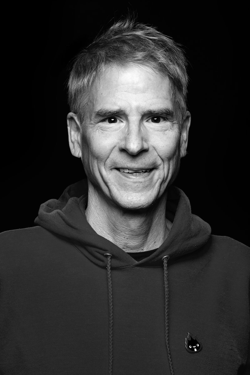 scicomm's tweet image. Tomorrow&apos;s Huberman Lab episode is with Christof Koch, PhD, a neuroscientist, investigator at @AllenInstitute, and the chief scientist at @tbd_foundation. @hubermanlab and Dr. Koch explore the science of consciousness—what it is, its neural mechanisms and how experiences shape…