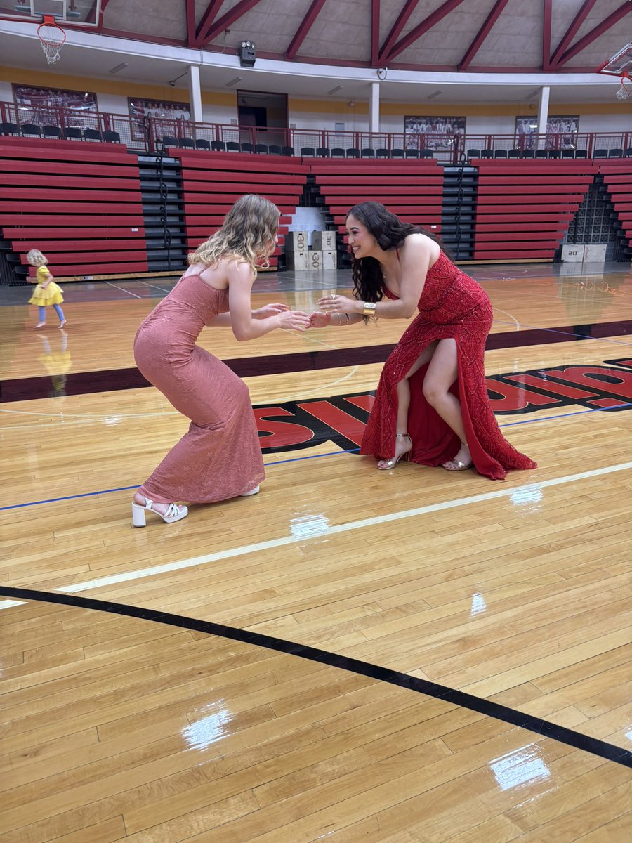Congratulations to the king and queen, along with the entire court. Special congrats to Madelynn and Mia! They seem anxious for the season to start!
