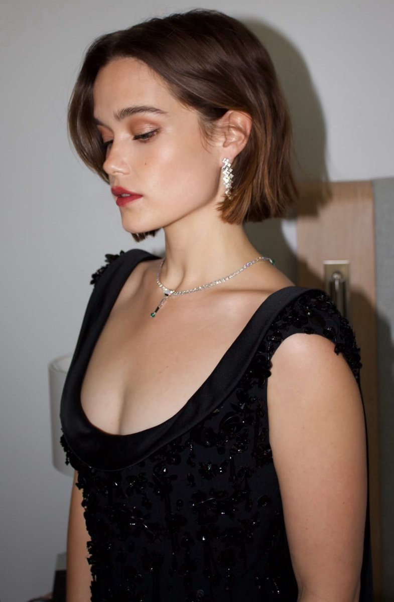 sarah catherine source tweet media