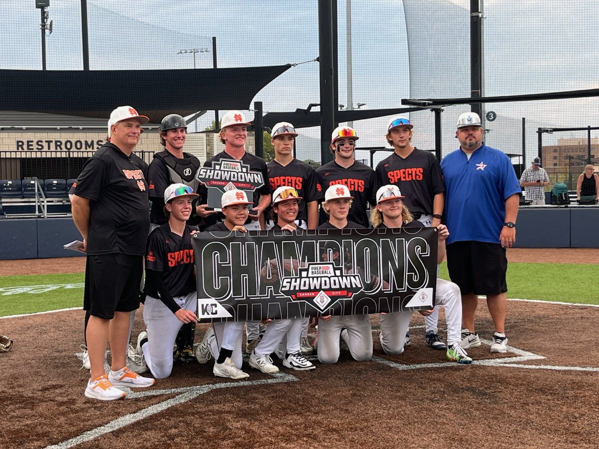 Great weekend <a href="/PrepBaseballKC/">Prep Baseball Kansas City</a> Fall showdown with this group. <a href="/Prospects_NE/">Nebraska Prospects Baseball Club</a> <a href="/BUncommitted/">Baseball_Uncommitted</a>