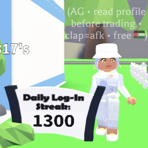 I’ve just hit my 1300 day login streak today. Can’t believe I’ve kept it alive this 😭
#adoptme #roblox
