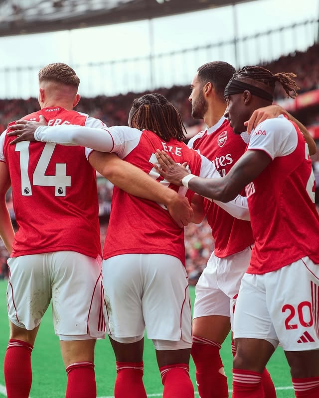 ArsenalN7's tweet photo. 🔴⚪️ Monday gain. No Arsenal fan should have less than 5000 followers. Drop your handles, REPOST and make sure you follow each other. Let’s go Gooner family ⚪️🔴 https://t.co/yEHYGPSGlU