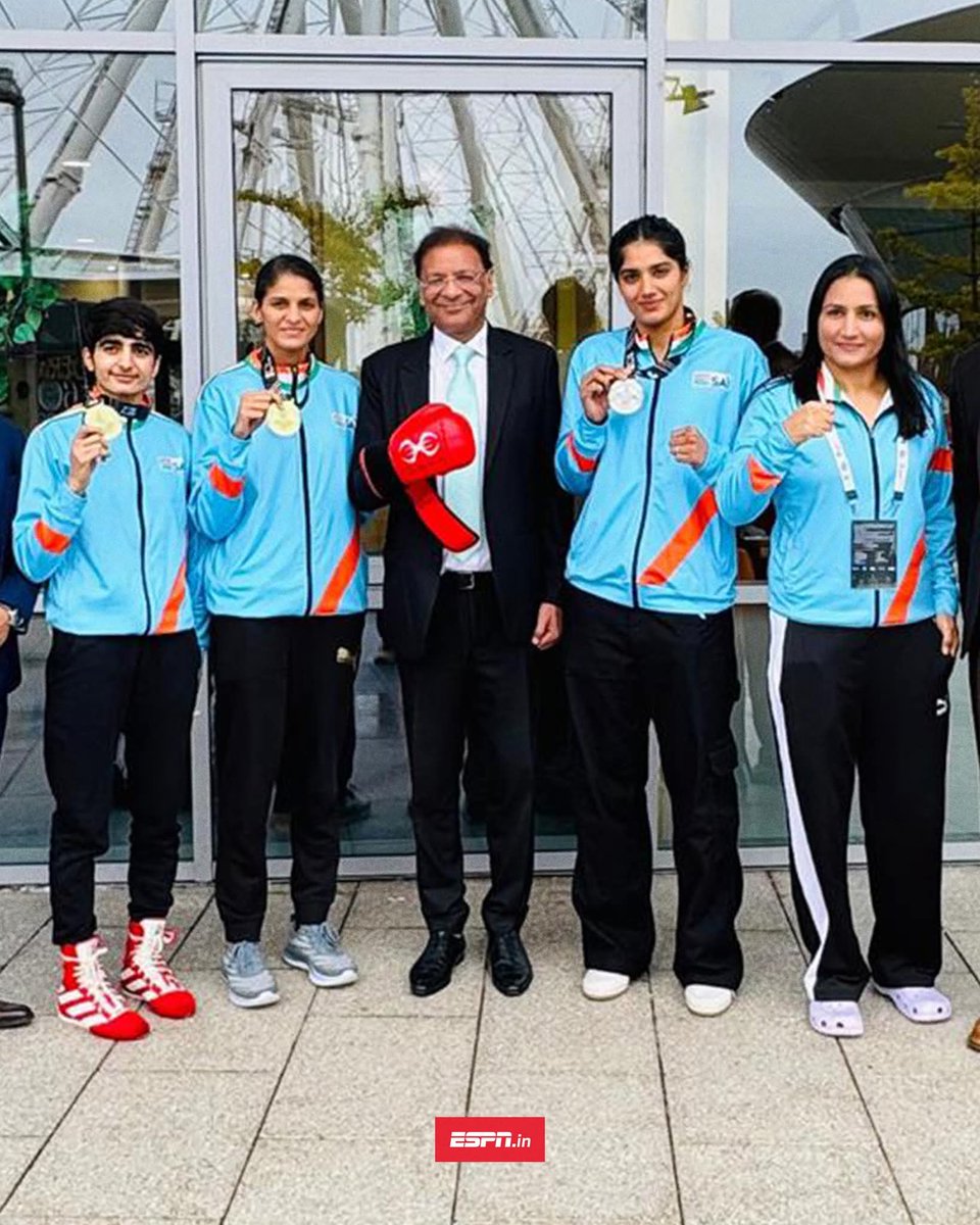 🇮🇳 India at the Boxing World Championships 2025: ⬇️ 

4️⃣ medals across four categories
🥇 Jaismine Lamboria (57kg)
🥇 Minaksh Hooda (48kg)
🥈 Nupur sheoran (80+kg)
🥉 Pooja Rani bohra (80kg)

An impressive campaign! 🙌

The main thing is that all four are from जाति विशेष "JAT"🧬