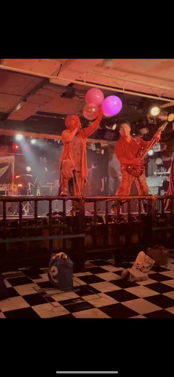 DsdDsd2012's tweet photo. SOMAヘブンズゲート‼️楽しかったぁぁ‼️出演者の皆様、スタッフの皆様、一緒に盛り上がってくれた皆様❣️本当にありがとうございました🥰TRUSHさん最高🥰
物販に置いてた手作りピアスやブレスレットも可愛い💕って気に入って買って頂けました🥰何よりお久しぶりの方々に会えて嬉しかったぁぁ😍 https://t.co/gR97s2pxFq