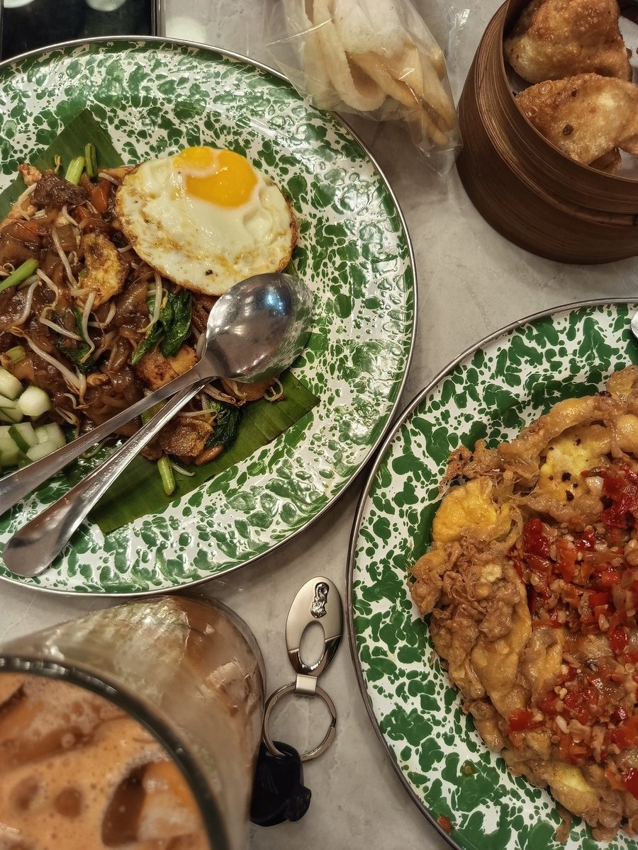 deewfall's tweet image. 