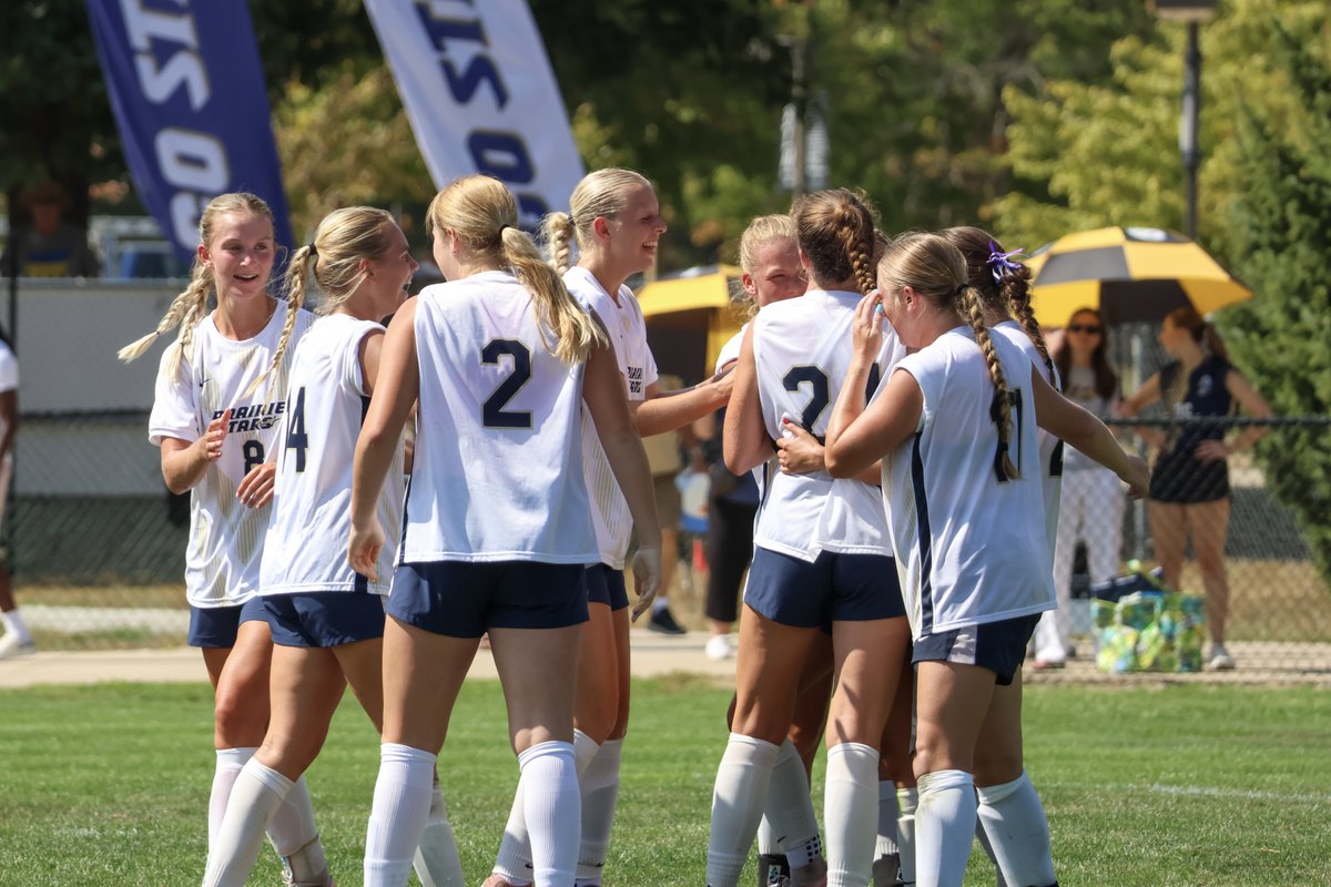 UISAthletics's tweet photo. This afternoon we celebrated nine amazing seniors from UIS women’s soccer! 🎉 Thank you for everything you’ve given to Prairie Stars soccer, and we’re excited to cheer you on for the rest of the season! ⭐️⚽️

#WeAreStars | #ProtectThePrairie https://t.co/7jRlfbiUnJ