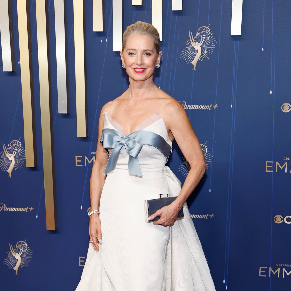 noradominick's tweet photo. katherine lanasa said on the red carpet that the blue in her custom jason wu dress was a nod to ceil blue, which is the typical color for a nurse's scrubs. i love how much she cares for this character and community and now she's an emmy winner for the pitt #emmys https://t.co/ES1xBMNkPK