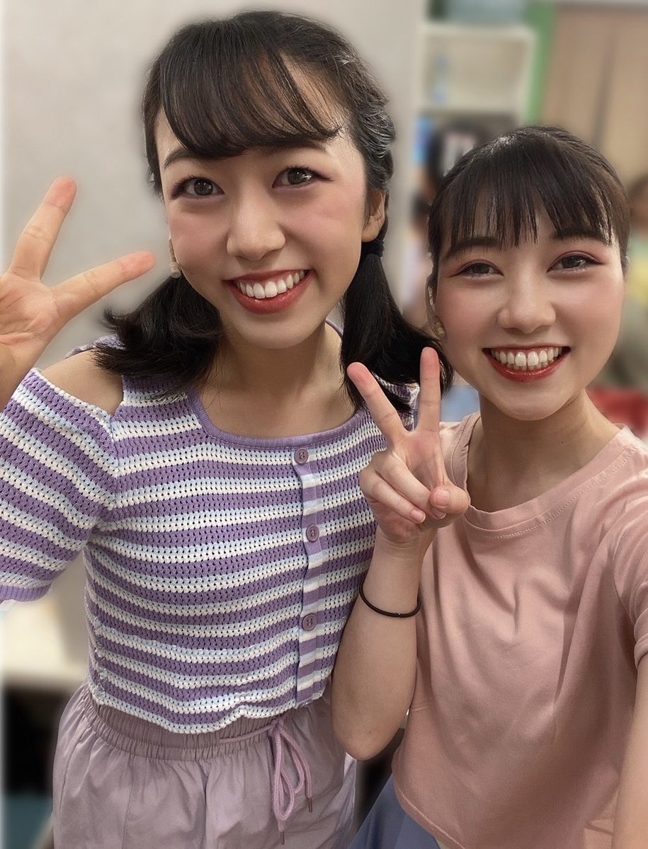 ayanon102's tweet photo. おはようございます👻

9/15(月祝) 月組12:00(開場11時30分)
　　　　　星組16:00(開場15時30分)

本日千穐楽です‼︎
かすみとうららの漫才コンビも最後👭
舞台愛に溢れた素敵な作品の中で、今日も元気に楽しく生きたいと思います🔥

皆様、ご来場お待ちしております♪

#劇場の神様 https://t.co/enWpIbkvvu