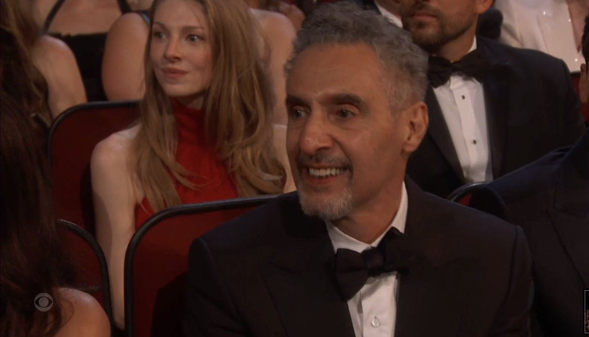 hellynaswife's tweet image. IM CRYING AT THE SEVERANCE PEOPLE TEARING UP AT BRITTS WIN