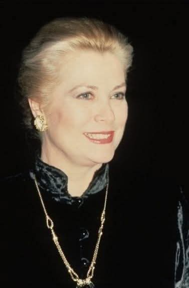 43 AÑOS DE LA MUERTE DE GRACE KELLY, PRINCESA DE MÓNACO. Falleció en Mónaco, un 14 de septiembre de 1982 .Fue una actriz de cine estadounidense ganadora de un premio Óscar, y posteriormente princesa consorte de Mónaco por su matrimonio con el príncipe Raniero III. <a href="/monacorpg/">Principado de Mônaco ®</a>