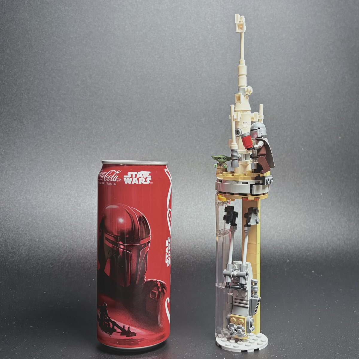 【コーラSW缶×レゴ】

スターウォーズ缶にレゴ作ってみたら良い感じ
このまま別デザインでもやろうかな

#コカコーラ #レゴ #スターウォーズ #starwars #LEGO