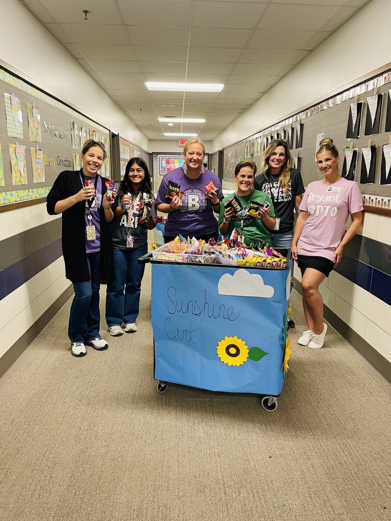 PISDBryantElem's tweet photo. A huge thank you to all of the incredible parents at Bryant Elementary! Your support makes our school a better place every day. #PTOSunshineCart #LunchBunch #TogetherWeProsper https://t.co/v2KjyMMmmS