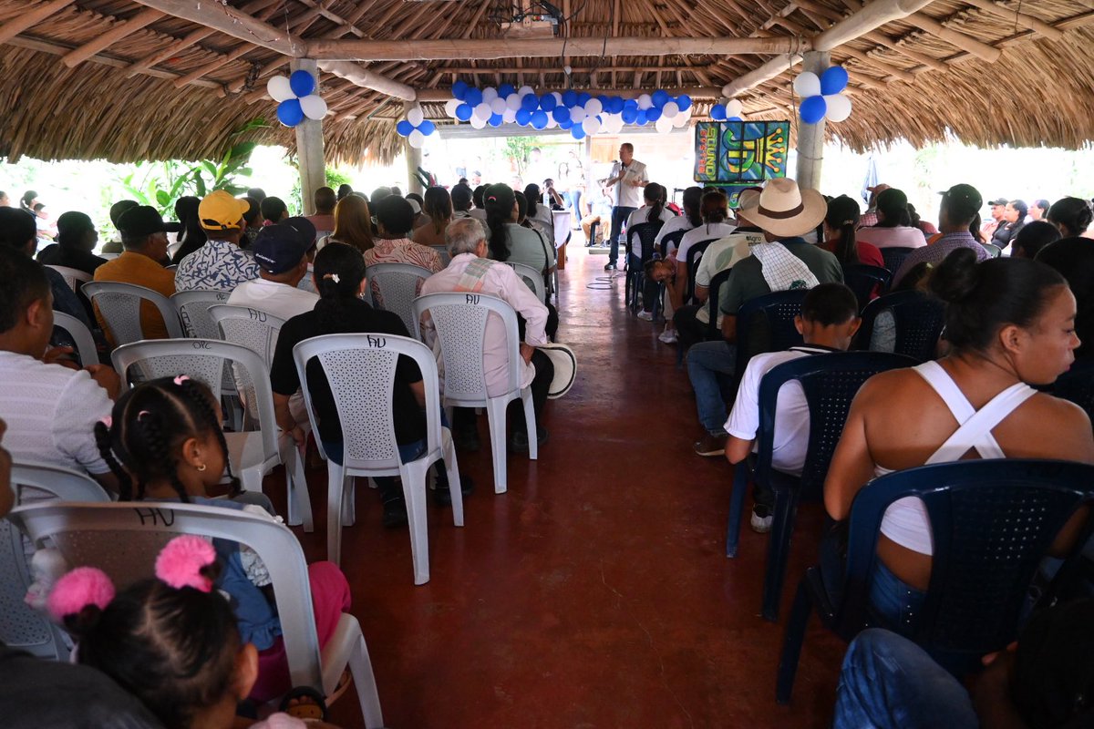 Finalizamos el recorrido por Urabá en San Pedro, donde grandes amigos nos recibieron con todo el cariño 💙.
Nos vamos agradecidos y con la certeza de que pronto volveremos a vernos. ✨

#TrabajandoPorAntioquia
#EquipoDeAntioquia