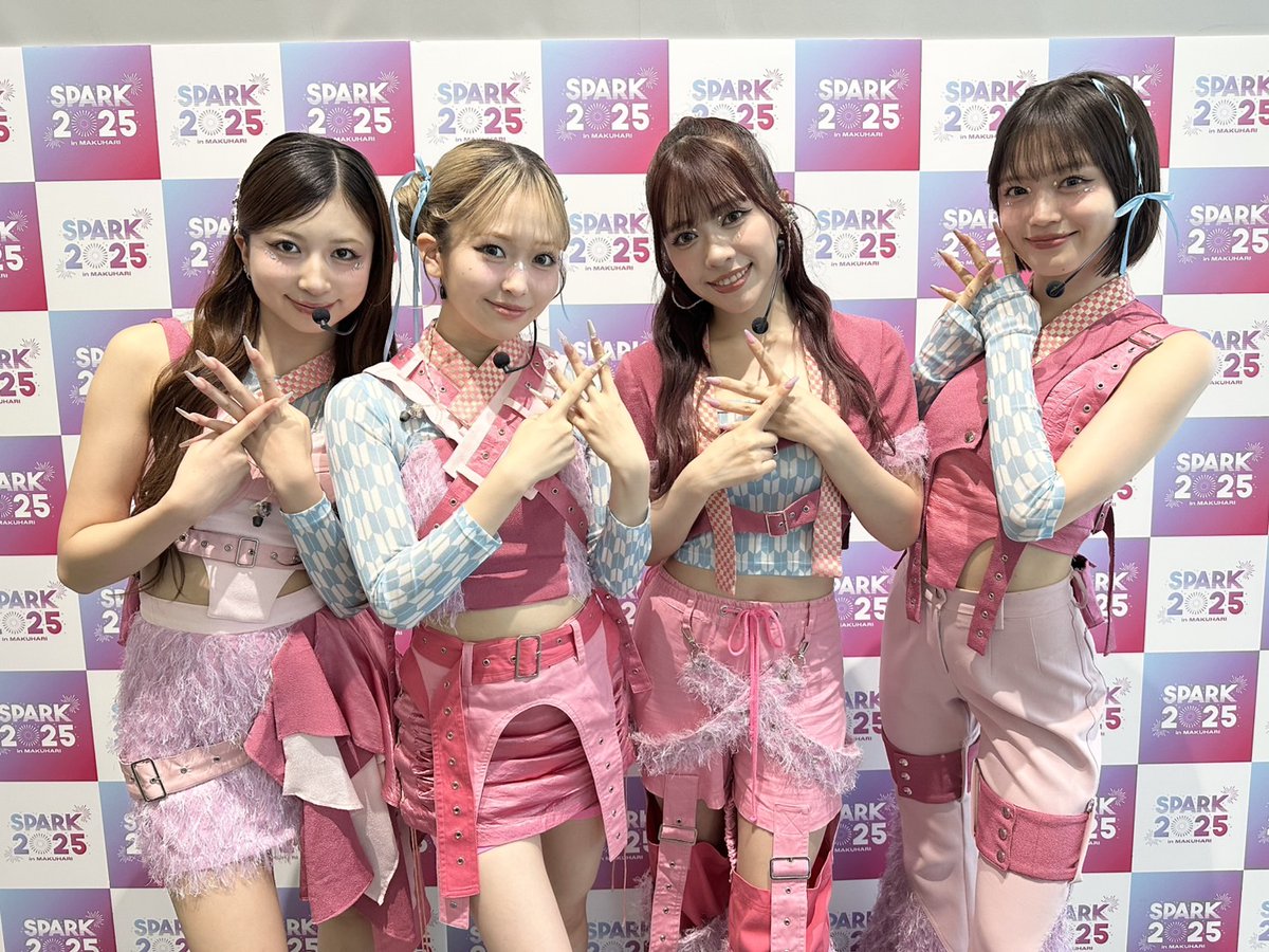 🌟SPARK STAGE 10:00-10:30

@onefive さんです🎆
(<a href="/onefive_music/">@onefive</a> )

📷静止画＆動画共にOK

🎥ニコ生配信中✨
live.nicovideo.jp/watch/lv348642…

※一部会員限定コンテンツあり

#SPARK2025