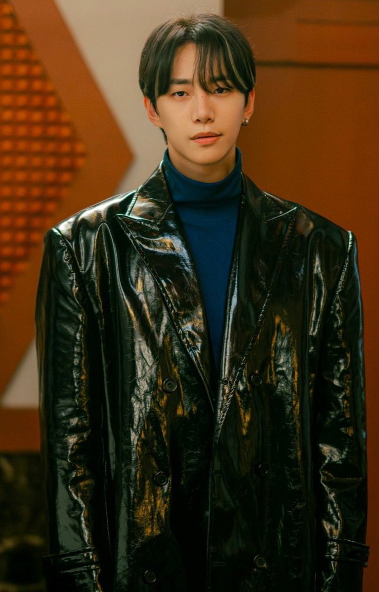 🫦🫦🫦🫦🫦
Tae Poong oppa why are you so yummy I mean cool 😆
#LEEJUNHO #Typhoonfamily