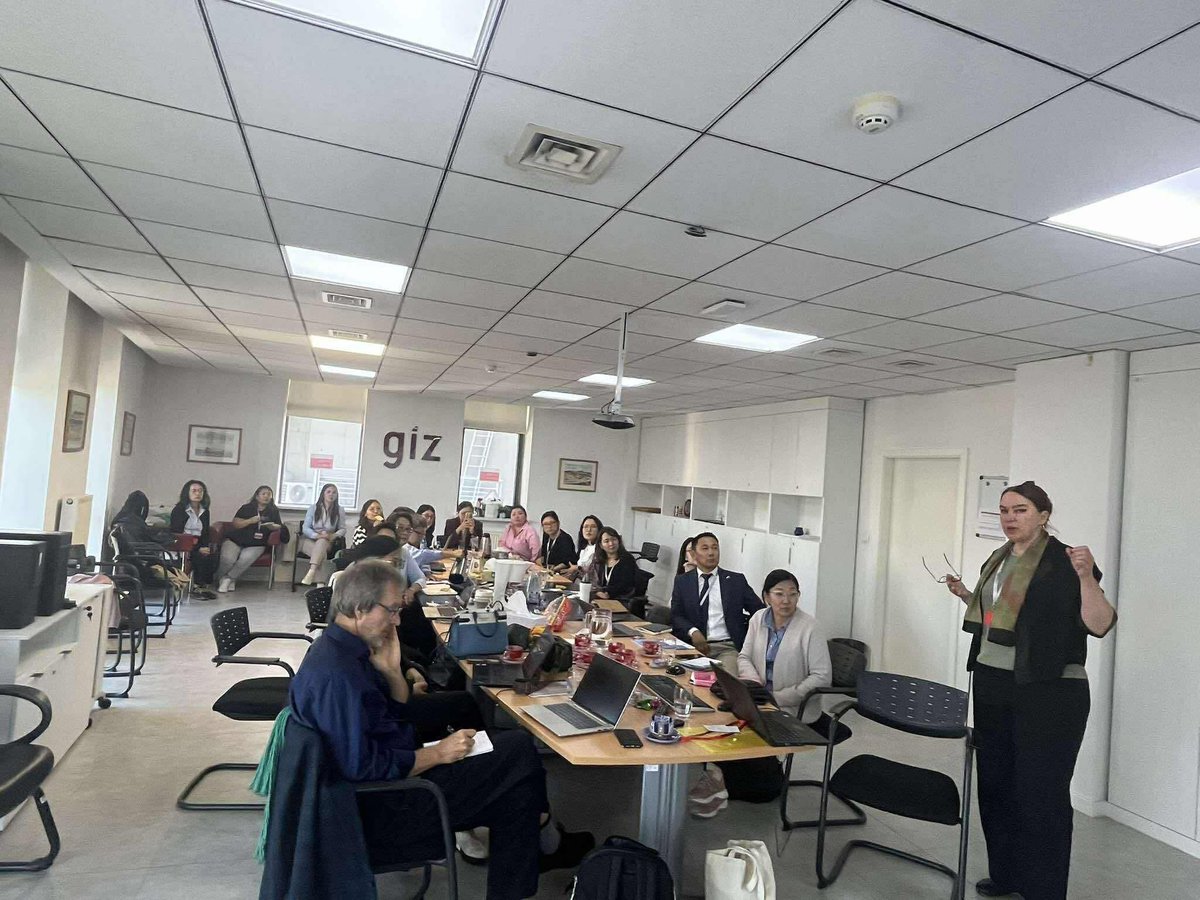 Mongolian Evaluation Association tweet media