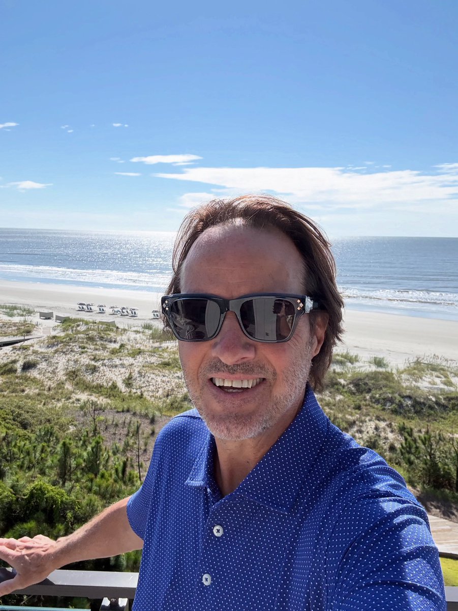 John Legere tweet media