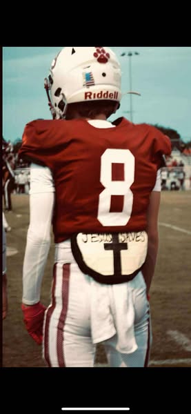 CM Gridiron (@cm_gridiron) on Twitter photo Please keep the Sardis community in your thoughts and prayers as they mourn the loss of Branson Peppers. Please pray for strength and understanding for his family, teammates, classmates, teachers, and friends during this tragic time.
<a href="/HSFBamerica/">High School Football America</a> Please keep the Sardis community in your thoughts and prayers as they mourn the loss of Branson Peppers. Please pray for strength and understanding for his family, teammates, classmates, teachers, and friends during this tragic time.
<a href="/HSFBamerica/">High School Football America</a>