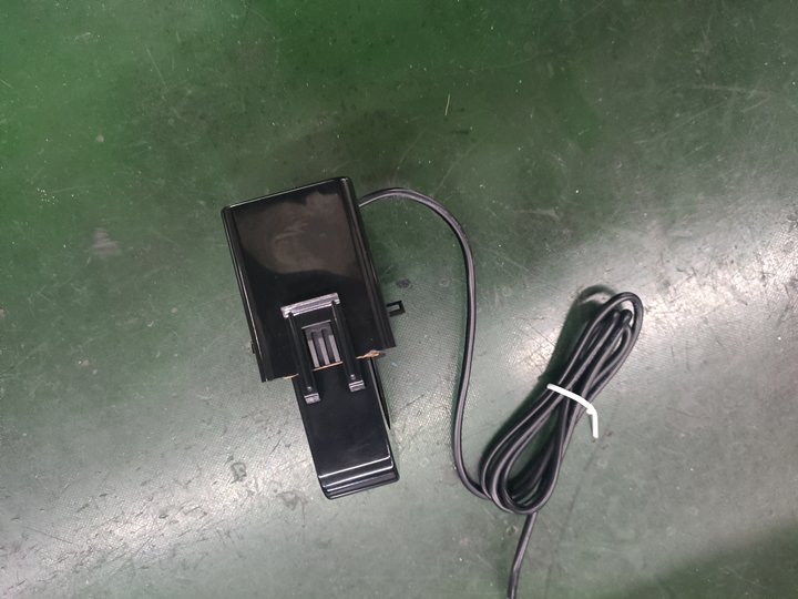 TamGrace94353's tweet image. 🔧 Split-core CTs in Mass Production 🚀

Split-core Current Transformers (CTs) are now in mass production, ready to serve global partners in smart metering and monitoring projects.
we welcome all friends and partners who are interested to visit our factory 🌍🤝
 #SplitCoreCT