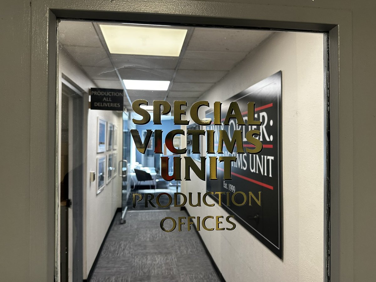 Carlducena's tweet image. Being back at Law &amp;amp; Order: Special Victims Unit studio in Manhattan fills me with gratitude &amp;amp; inspiration. 

So many unforgettable memories of working alongside amazing actors, producers, and crew—&amp;amp; I’m excited for the many opportunities ahead.

OWN THE ROOM BABY, 
OWN IT!!! 🙏🏽🔥