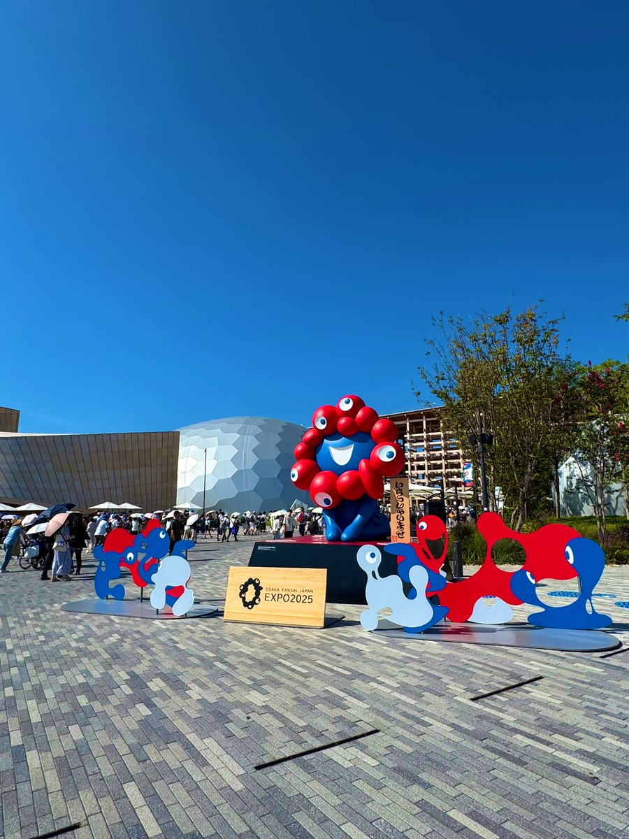 1h0r2k8's tweet image. 快晴！！
黒ミャクげっと！！