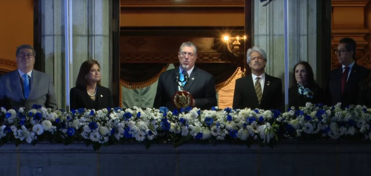 En conmemoración de los 204 años de Independencia de Guatemala, el presidente Bernardo Arévalo emitió un discurso desde el Palco del Palacio Nacional de la Cultura.