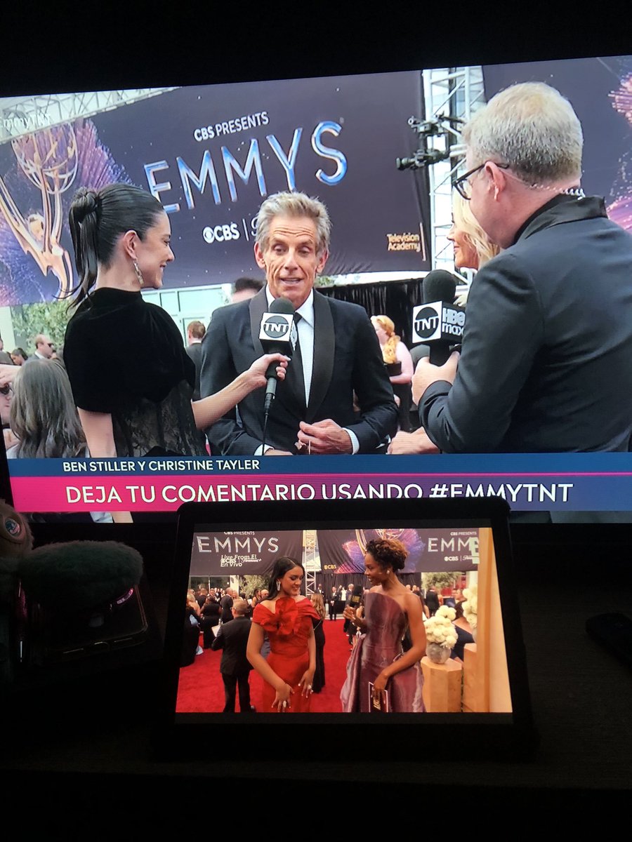 La noche más importante de la Televisión #Emmys2025🏆 #redcarpet 👠