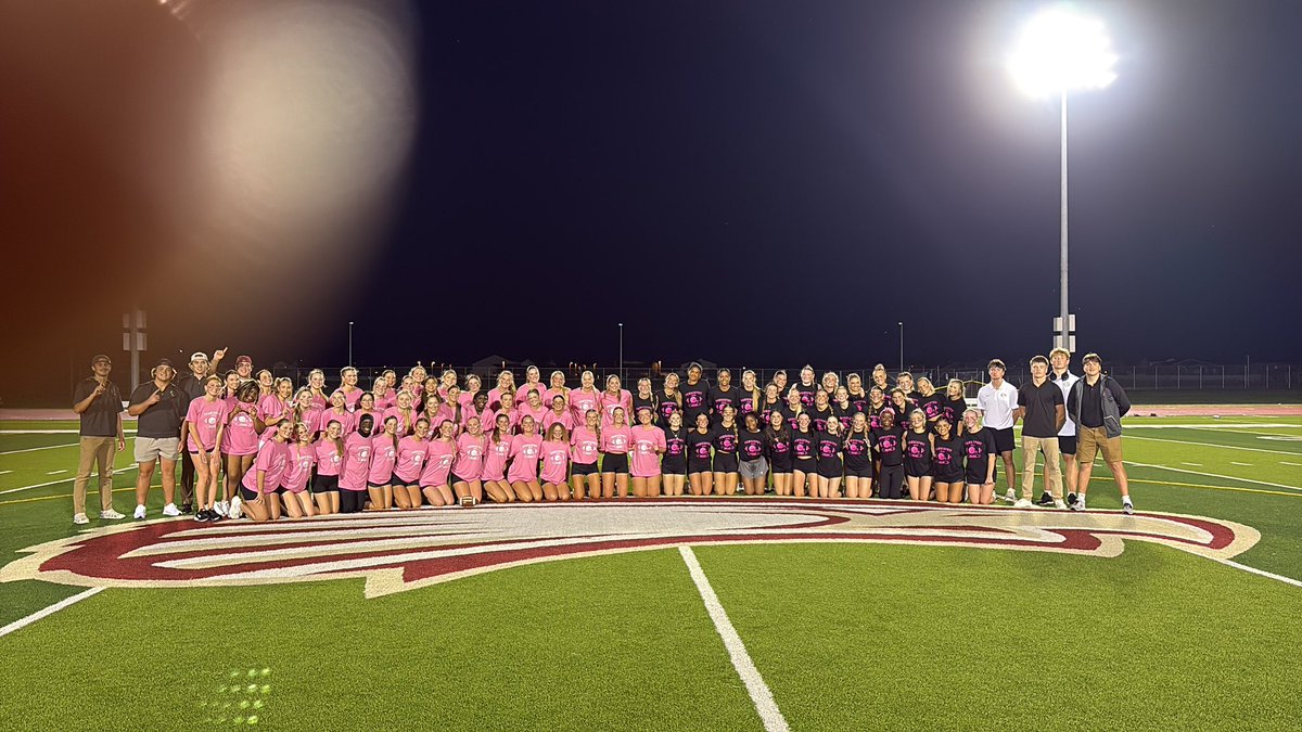 ohlhaul_lenny's tweet photo. Davies homecoming kickoff tonight. First annual flag football game. Thank you players, coaches, game worker, and spectators. Proceed for tonight’s game goes for fill the dome. What a night, very proud of Davies community- job well done https://t.co/VRxTic7sex