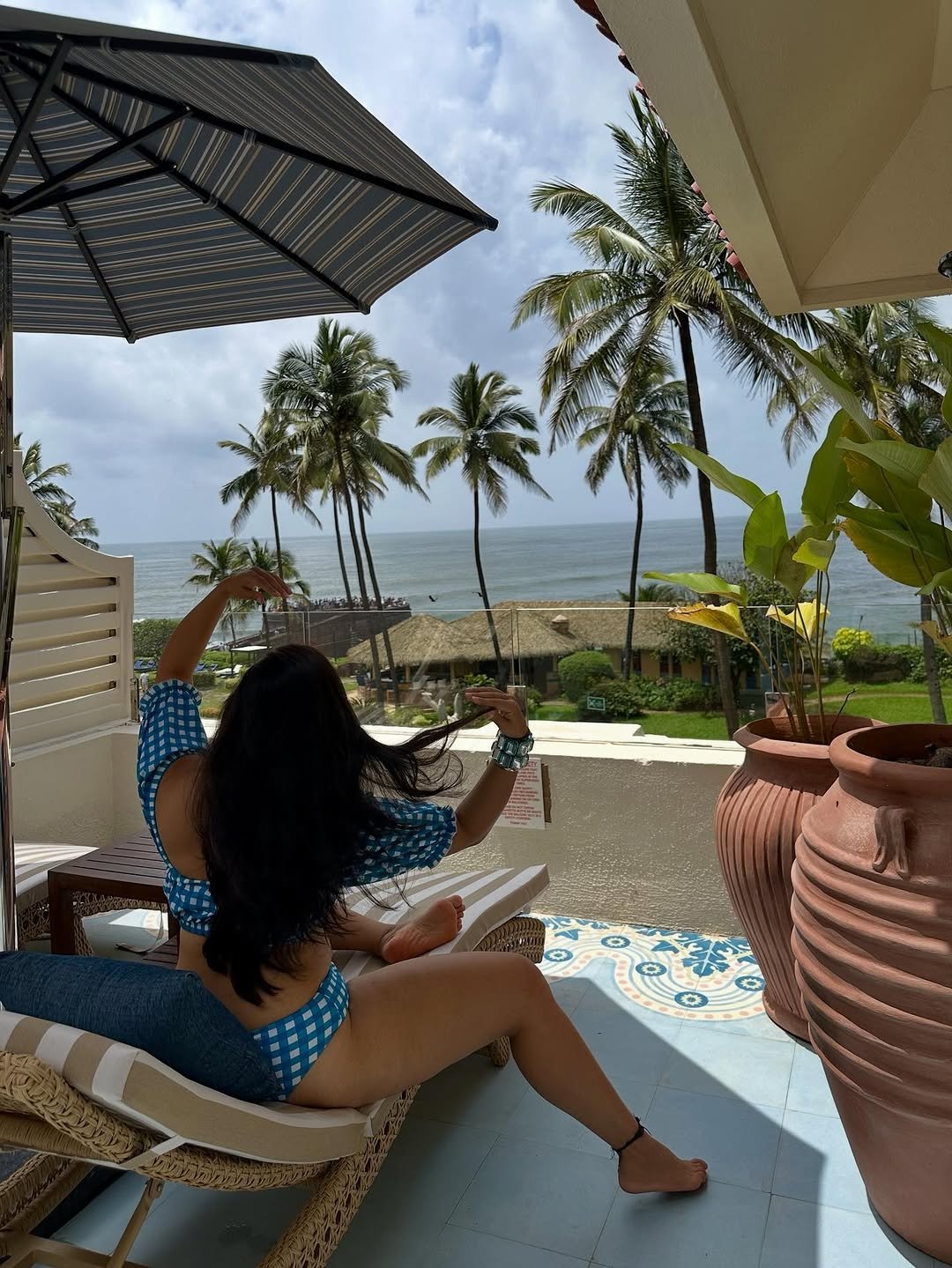 G02_z87b0AA8YMU?format=jpg&name=large