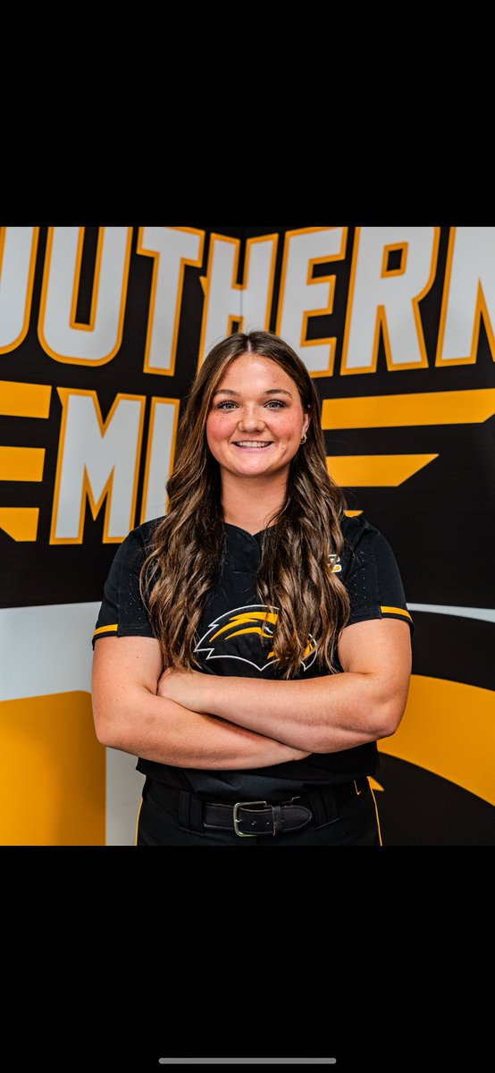 SMTTT BABYYY 🖤💛 #commited <a href="/NataliePooleUSM/">Natalie Poole</a> <a href="/NataliePooleUSM/">Natalie Poole</a> <a href="/ElzeyMatt/">The Coach</a> <a href="/PeytonElzey11/">Peyton Elzey</a> <a href="/ctosh01/">Caleb Toshcoff</a> <a href="/SouthernMissSB/">Southern Miss Softball</a>