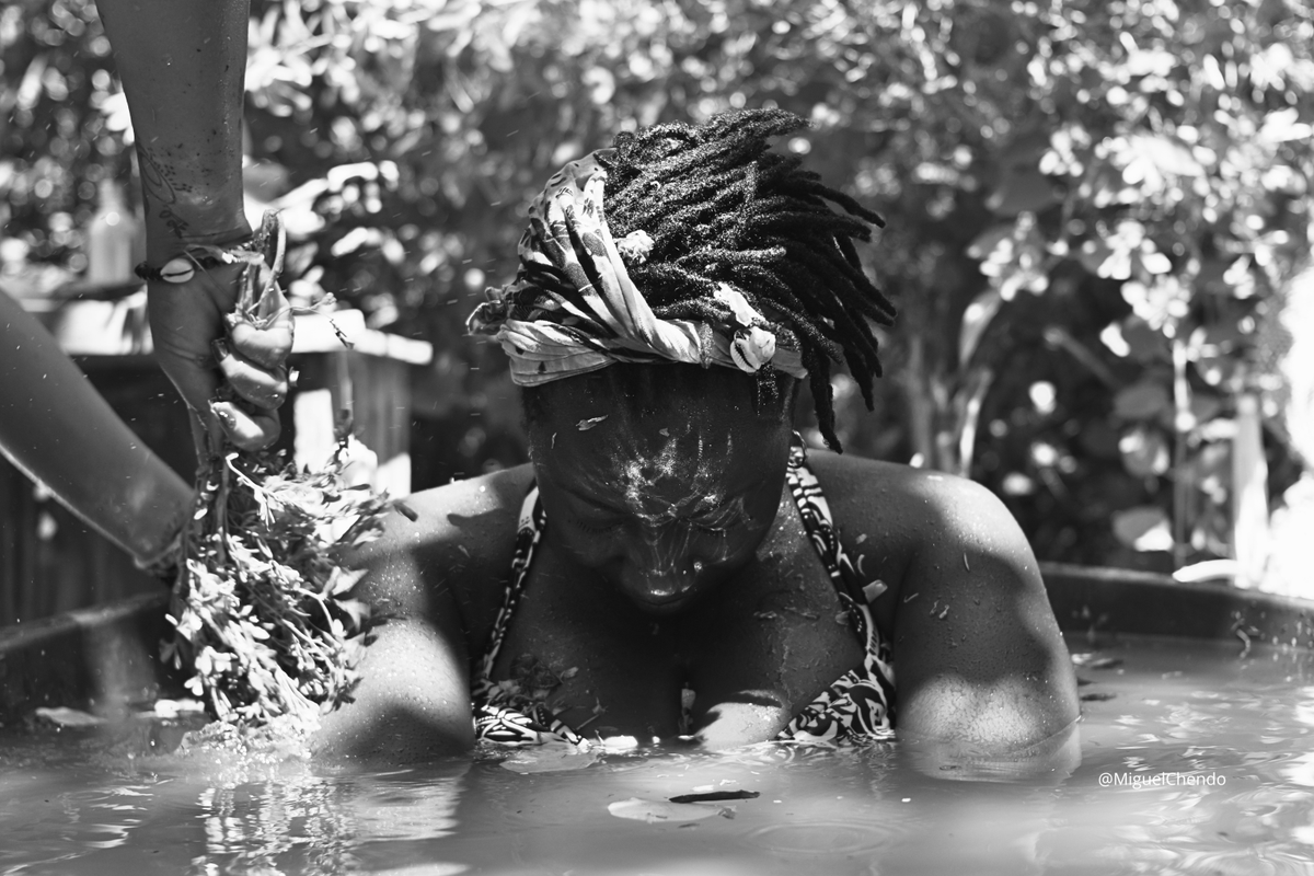 "Water reflection" 📸

Chuburná, Yucatán 🗺

Más en miguelchendo.com/portafolio-fot… y instagram.com/miguelchendocom

#blackandwhitephotography #photograph #fotografia #fotografía #photography #photographie