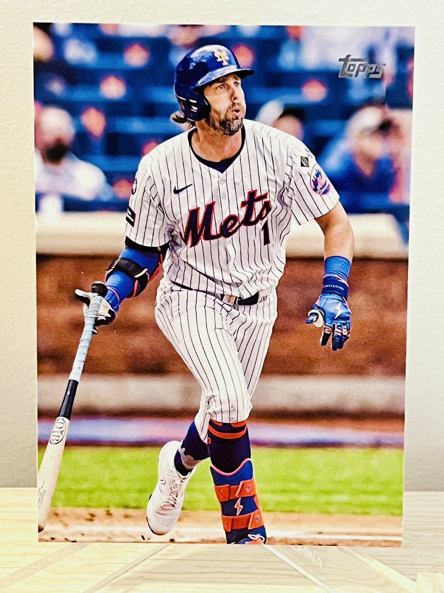 Day 6 Post 81 - $10

McNeil True Photo
#Moorestacks #thehobby