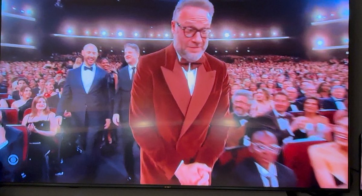 OMG! That’s 3 for #sethrogen!! #thestudio #Emmys